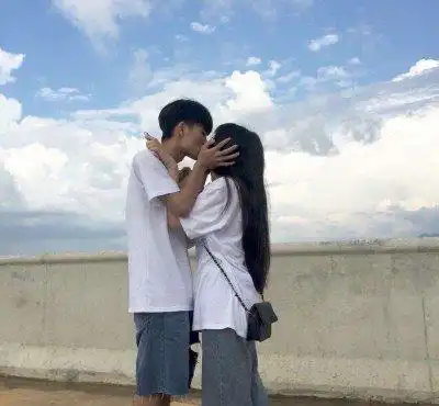  真正害怕失去你的男生,才会做到3个主动,渣男装不来