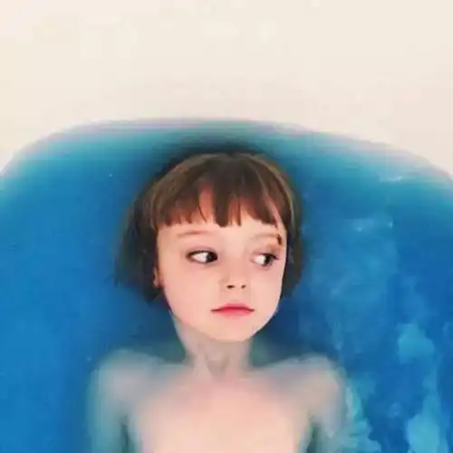 超级可爱情侣头像小孩子