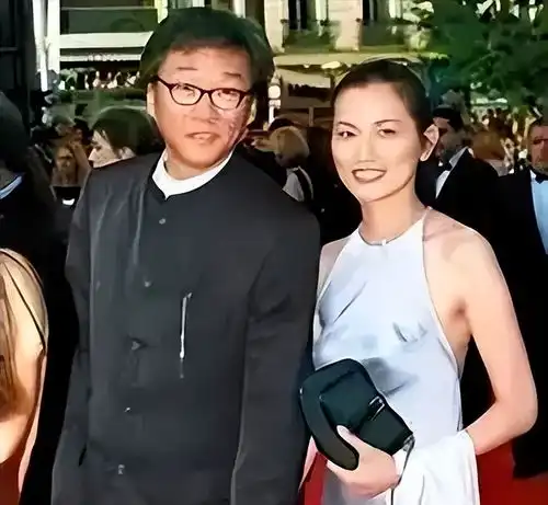 无性婚姻的3对明星夫妻,偷偷出轨,孤家寡人,各有各的心酸 无性婚姻的3对明星夫妻,偷偷出轨,孤家寡人,各有各的心酸