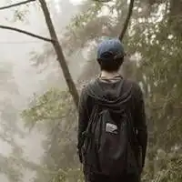  不羡慕路边的情侣.羡慕公园拉手qq情侣头像我要个性网