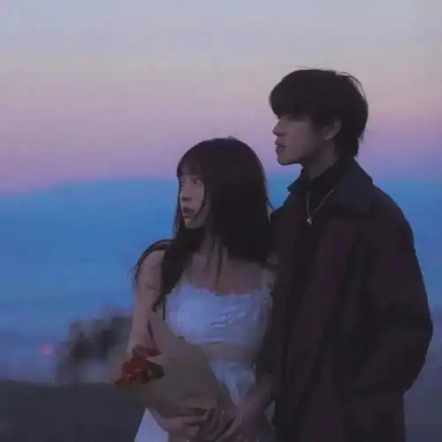  情侣头像不要做可爱的人要做你爱的人