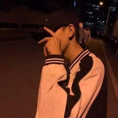潮流情高冷头像男生变易