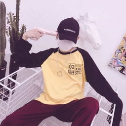  超拽个性微博头像情侣两张一男一女我爱他他不爱我有什么用