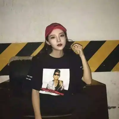  一对两张黑白情侣头像