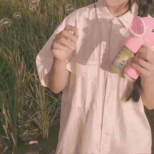  头像喜欢是心动,爱是心定