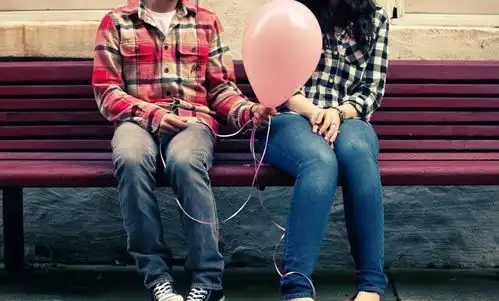  男人撩女人的最高境界,不是频繁联系,而是用了这三种方式