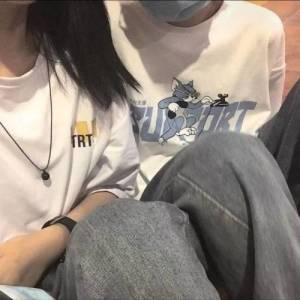  请问这是双人的情侣头像还是单人的