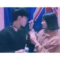  眼泪像条绿色的锈情侣头像大全