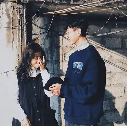 情侣头像丨恋爱只想和你谈 情侣头像丨恋爱只想和你谈