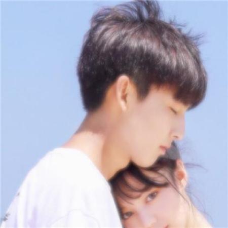  唯美浪漫情侣头像一对,孤独寂寞在夜里想你
