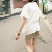 有没有不露脸的非主流意境女生头像  有没有不露脸的非主流意境女生头像