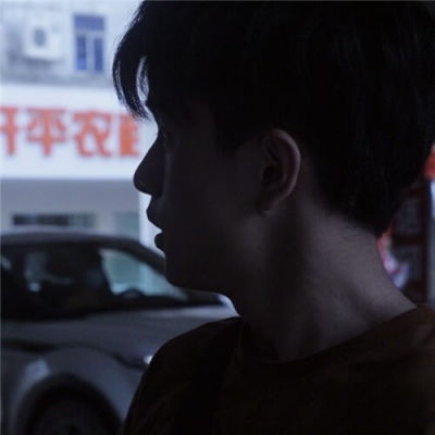  祁宋ins酷帅真人文艺范高冷男生头像