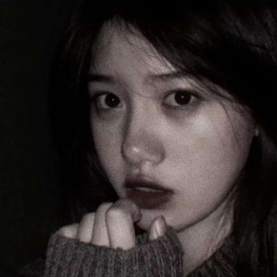  丧丧的头像女生霸气图片黑暗丧风格头像酷女系列