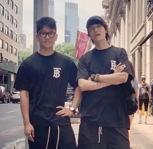  曝陈坤得龙凤胎儿女,狗仔亲证长相似周迅,更多过往细节被扒出