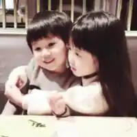  皌冉