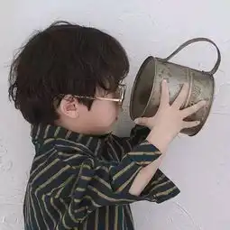  求这张图片的另一张情侣头像