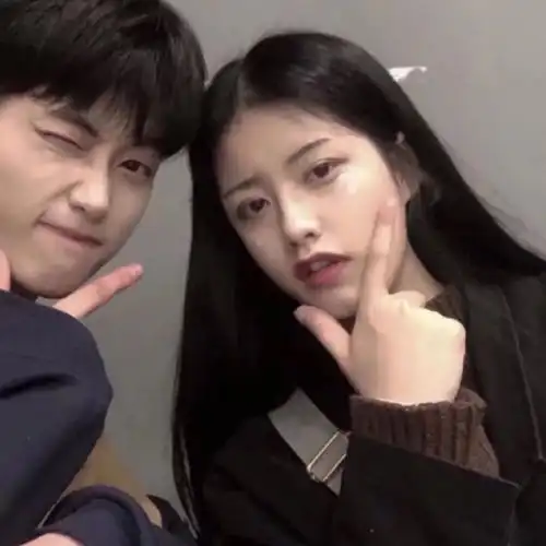  ins暑假和对象一起用的甜甜情侣头像