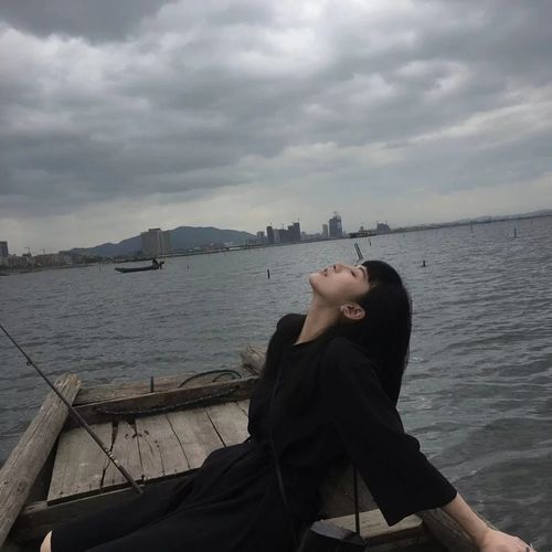  不易撞的单人情侣头像