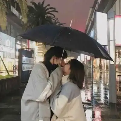 真人唯美温馨情侣在这世上珍贵情侣头像我要个性网  真人唯美温馨情侣在这世上珍贵情侣头像我要个性网