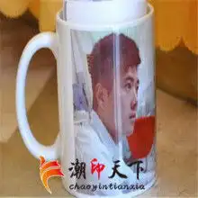 情侣头像拿杯子一左一右