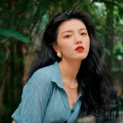 女生头像氛围感港风