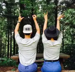 创意情侣拍照姿势盘点,分分钟虐哭单身狗  创意情侣拍照姿势盘点,分分钟虐哭单身狗