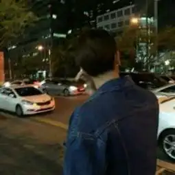  这个qq头像是不是情侣头像