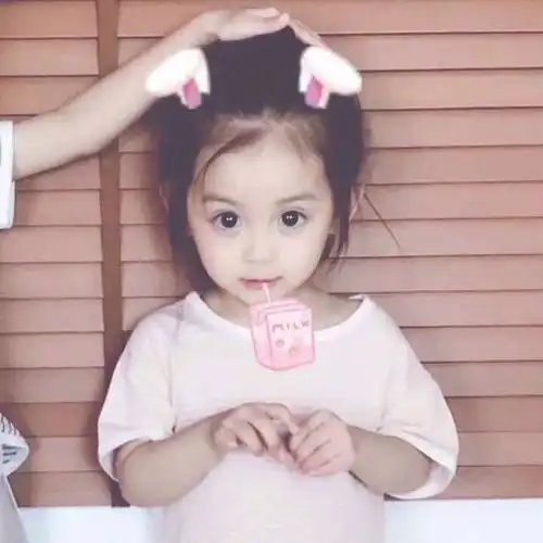 朋友圈经典唯美情侣cp头像第一期,爱就要多一点点 朋友圈经典唯美情侣cp头像第一期,爱就要多一点点