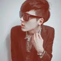  有没有男生戴帽子的头像