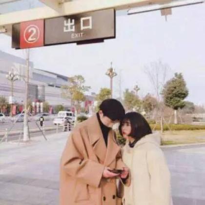  2020甜蜜秀恩爱微情侣头像一对两张两个人在一起的