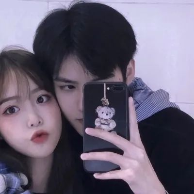  情侣头像明天也一起走吧