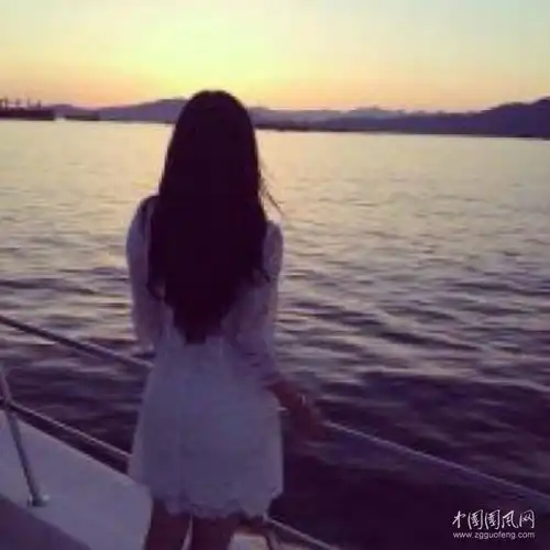 爱在深秋文施福明  爱在深秋文施福明