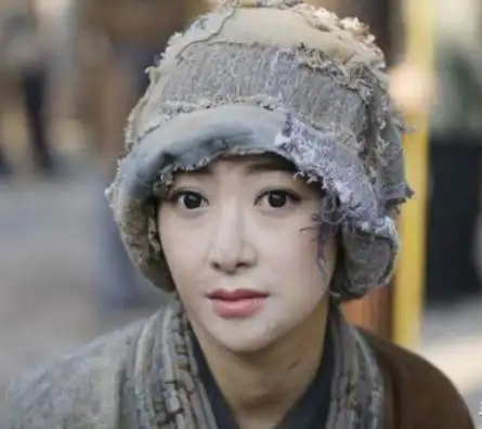 演乞丐天壤之别周星驰已经封神,黄渤太投入,她演技最不到位的  演乞丐天壤之别周星驰已经封神,黄渤太投入,她演技最不到位的