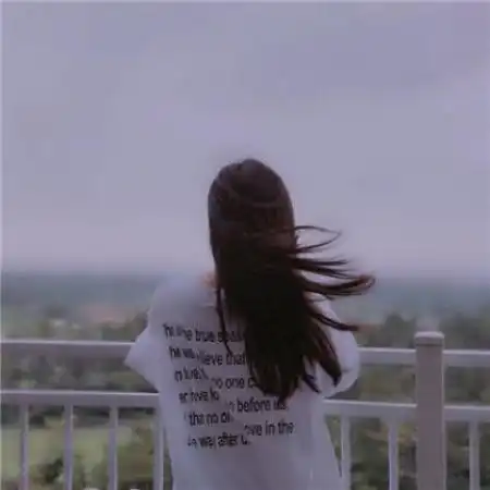  2020最潮情侣头像用我整个青春去等你