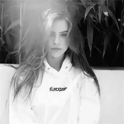 女生头像欧美黑白,带着你的谎言一个人过吧 女生头像欧美黑白,带着你的谎言一个人过吧