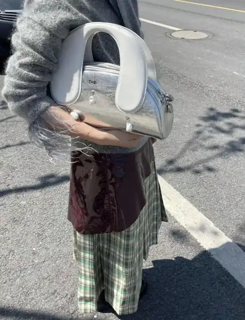  花小钱干大事情人节送礼学土象实用就对了
