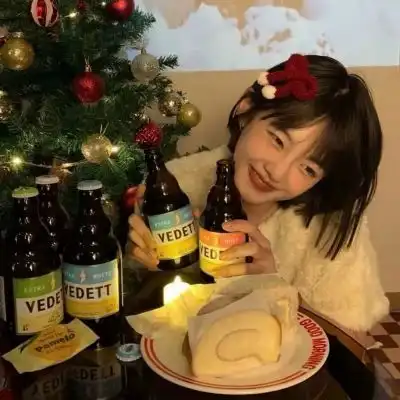  ins情侣头像,为情所困不是奥特曼的作风