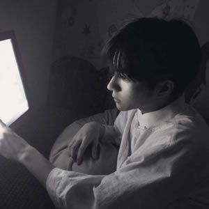  男生丧头像真人非常丧的男生头像