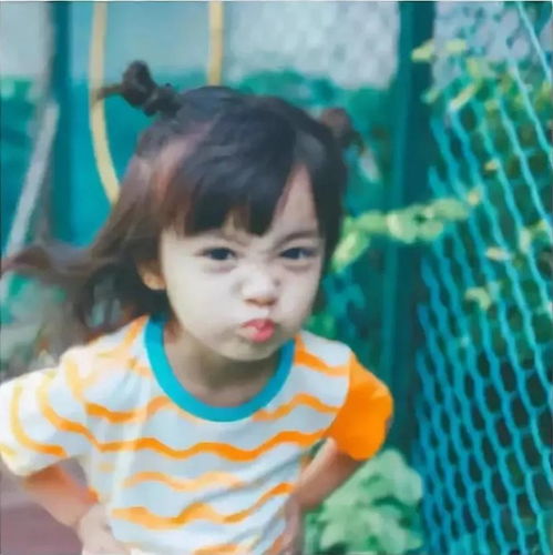 看了戚薇女儿我才知道,内在美的孩子,有多讨人喜欢