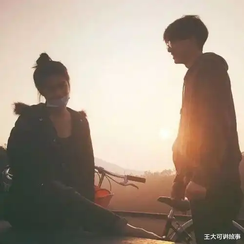  就按月嫂工资给吧,一个月一万要不就断绝关系,好的妈