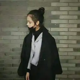  个性微博头像霸气情侣一男一女没有温度的天气连心也冻僵了