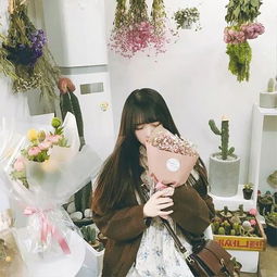  女生头像丨爱一个人太累我决定爱十个