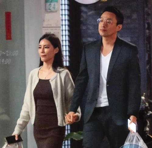  疑汪小菲宣布求婚成功,晒超大订婚钻戒我的老婆来自台北