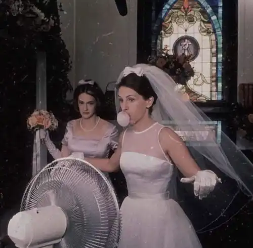  头像别人一场恋爱谈了三年我一句恋爱吗问了三年