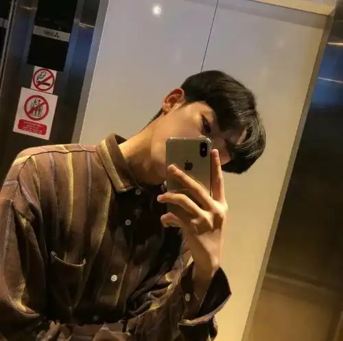 男票因为我以前和前任旅过游,所以他说不想和我旅游,并觉得很恶心 男票因为我以前和前任旅过游,所以他说不想和我旅游,并觉得很恶心