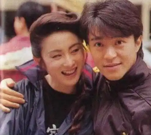 她是星爷一生挚爱,经历破产失聪患癌,去世后被星爷写进电影 她是星爷一生挚爱,经历破产失聪患癌,去世后被星爷写进电影