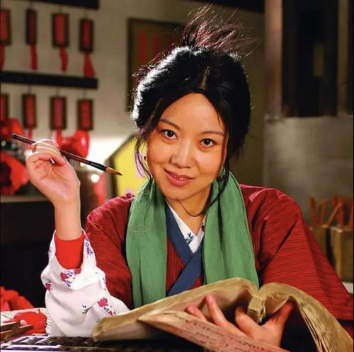  笨蛋美女闫妮有一张倾国倾城的脸,却专做糊涂事一言难尽