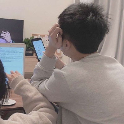  宸祠可爱唯美真人一对两张优质情侣头像我要个性网