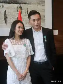  袁泉夏雨夫妻罕同框,二人全程无交流,相伴20年感情曾频生裂痕