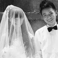 情侣头像黑色的失去了所有我只是一副空壳 情侣头像黑色的失去了所有我只是一副空壳